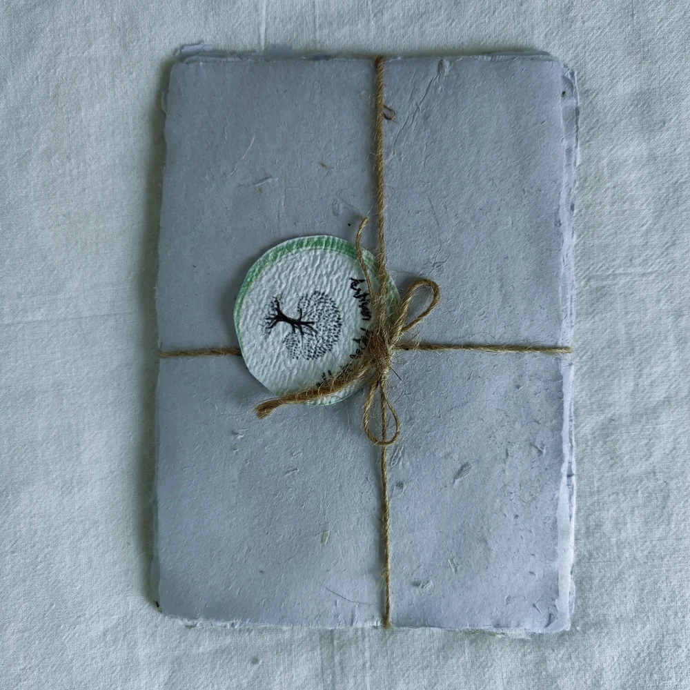 Handmade Lavender Paper Set - Picture 1 of 5